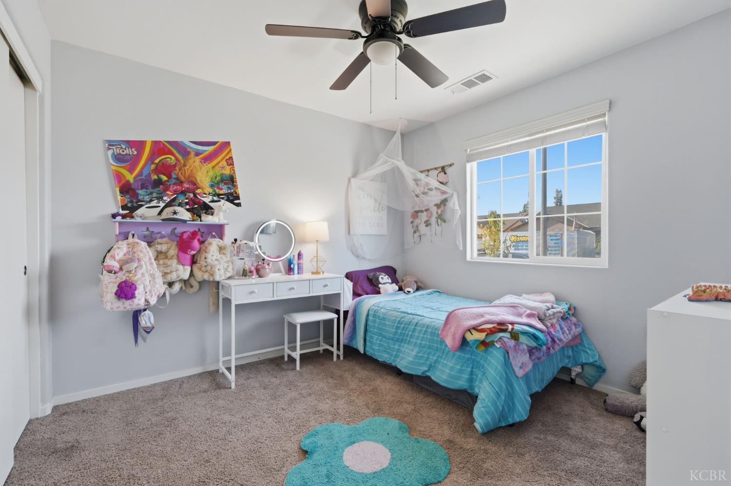 1835 Santa Cruz Dr, Tulare, CA 93274