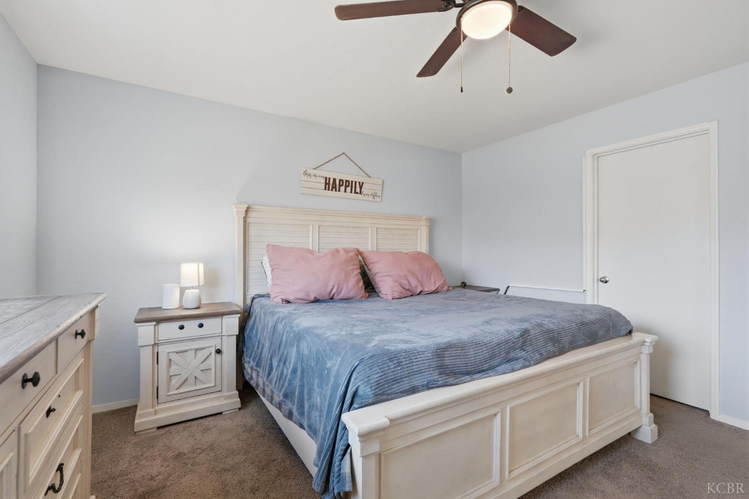 1835 Santa Cruz Dr, Tulare, CA 93274