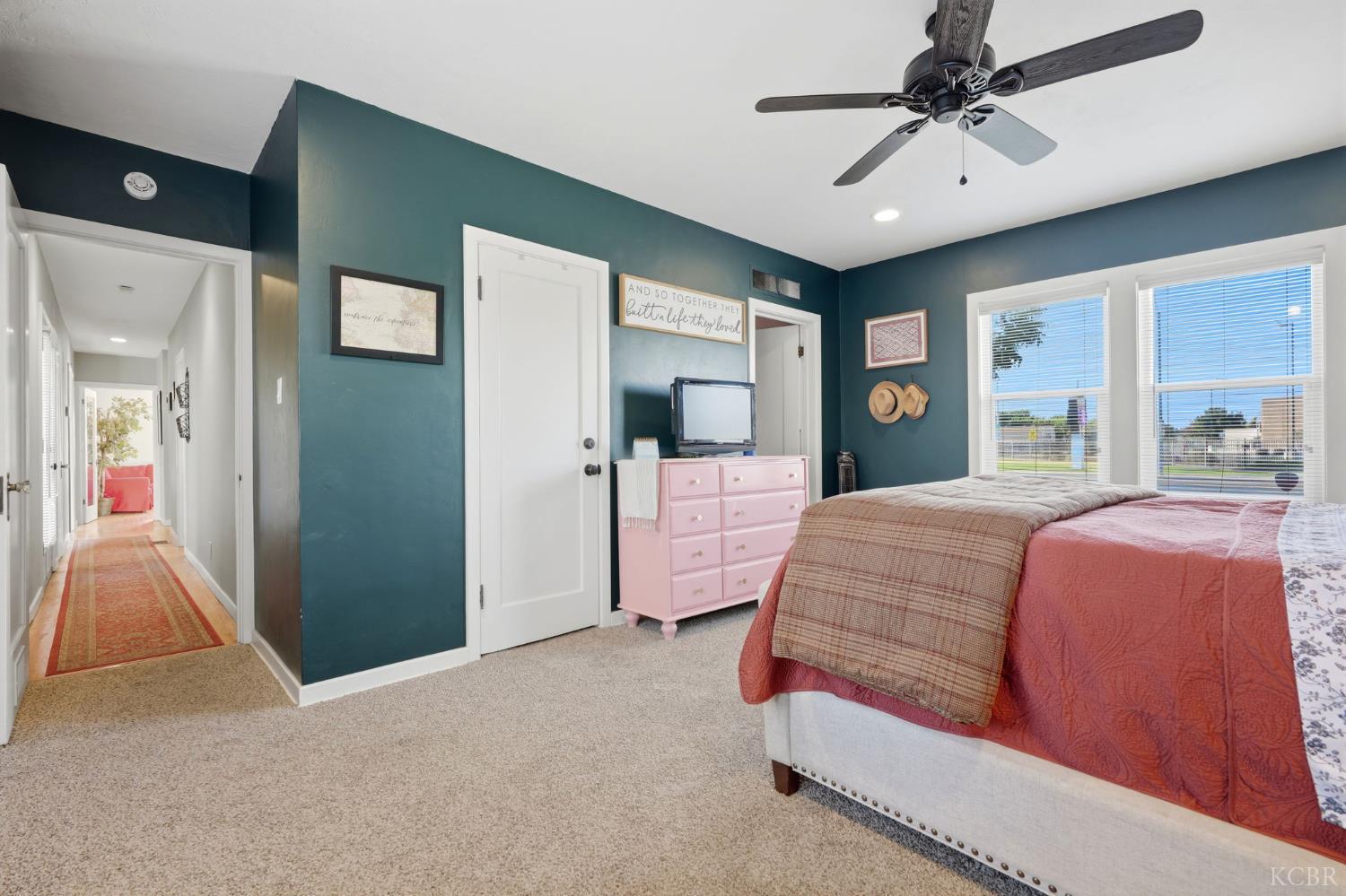 1635 N Douty St, Hanford, CA 93230