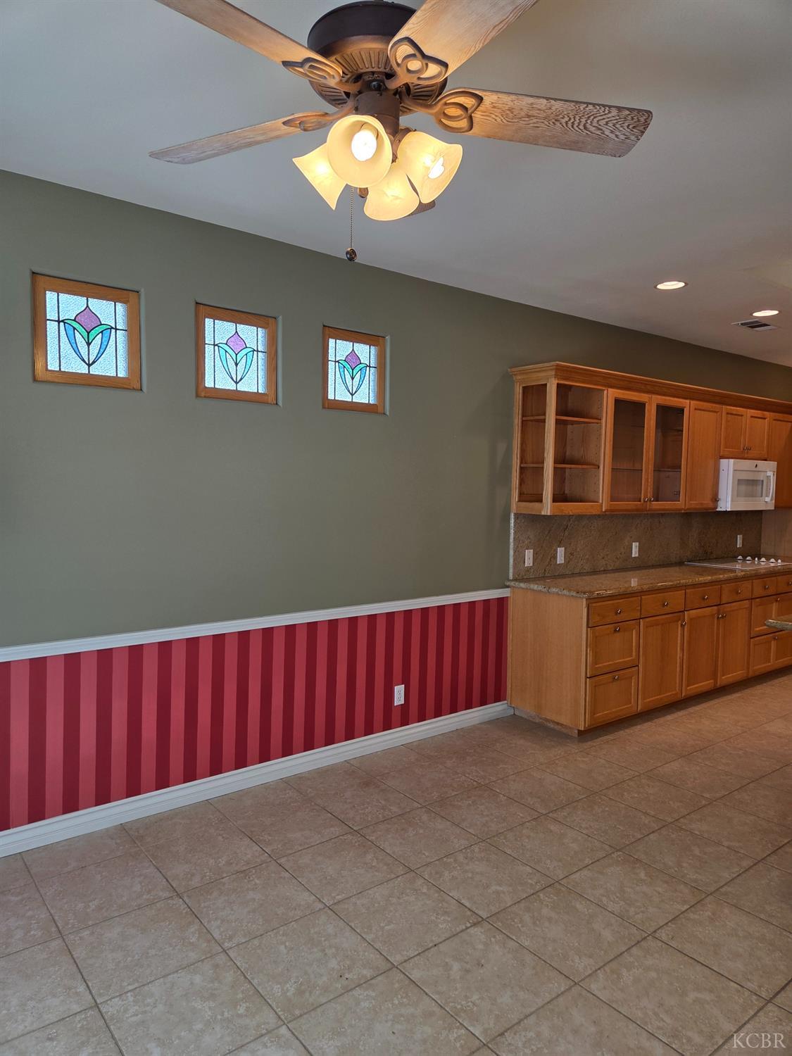 1029 Pillar Ct, Lemoore, CA 93245