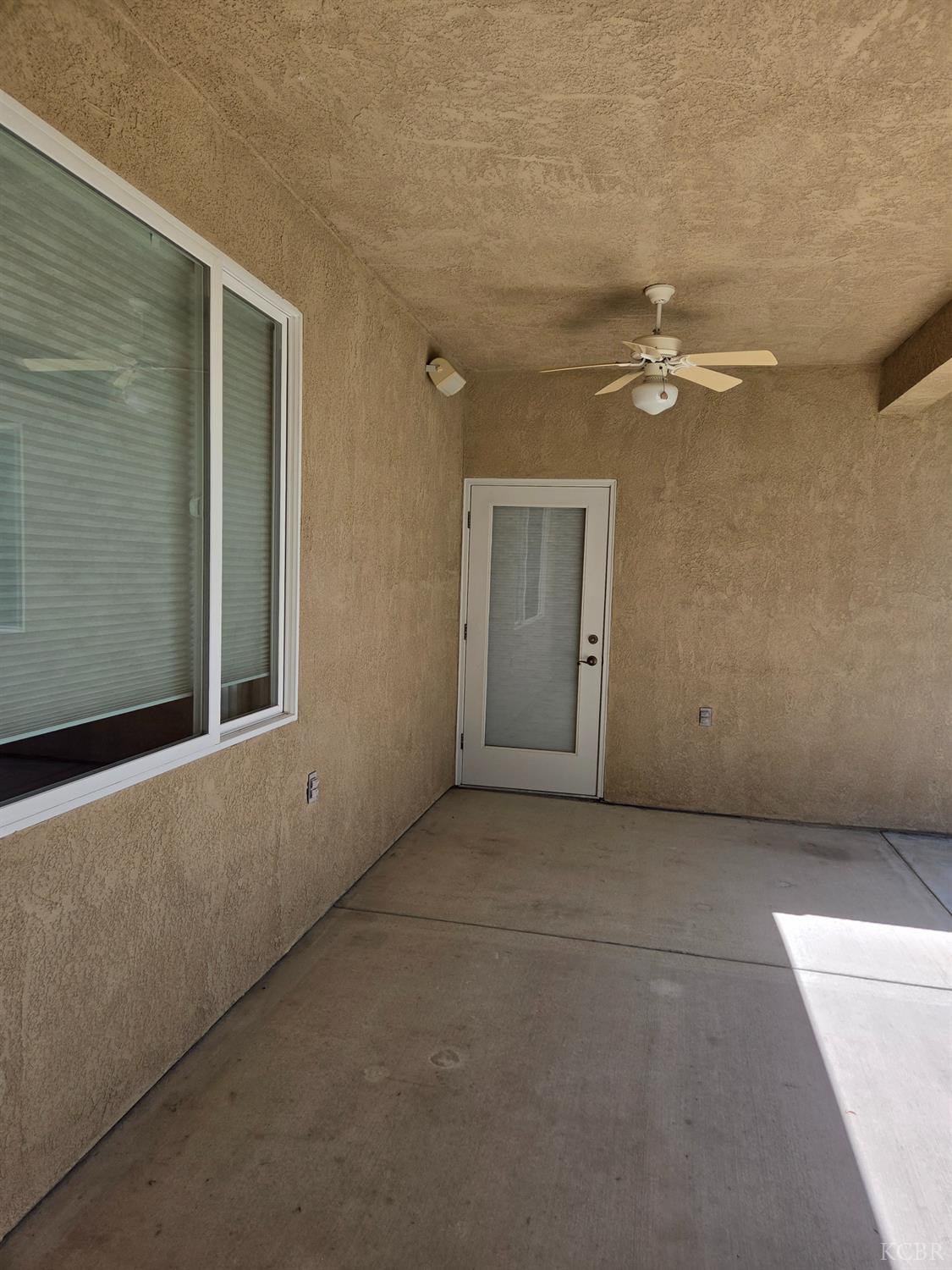 1029 Pillar Ct, Lemoore, CA 93245