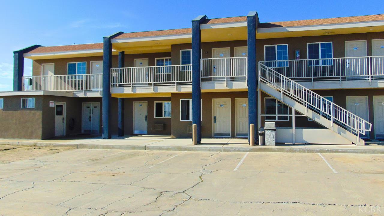 2111 Whitley Ave, Corcoran, CA 93212