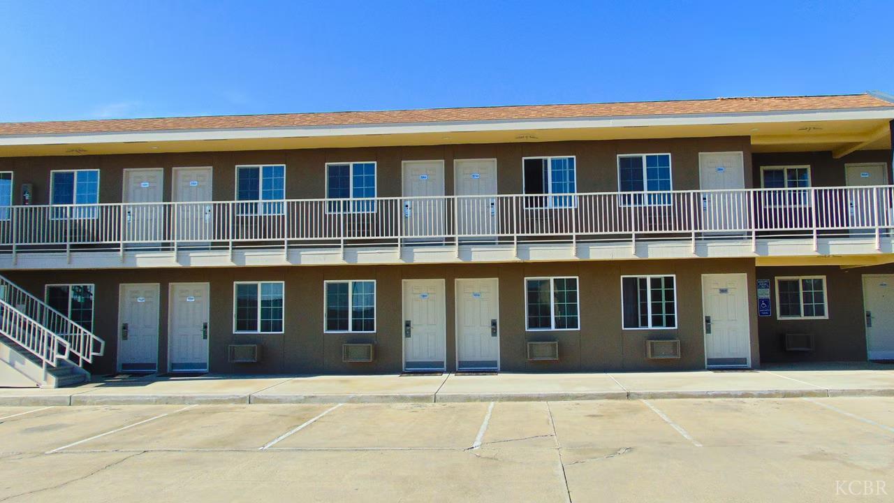 2111 Whitley Ave, Corcoran, CA 93212