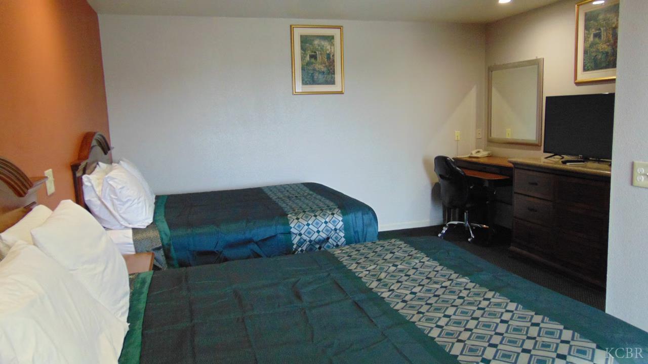 2111 Whitley Ave, Corcoran, CA 93212