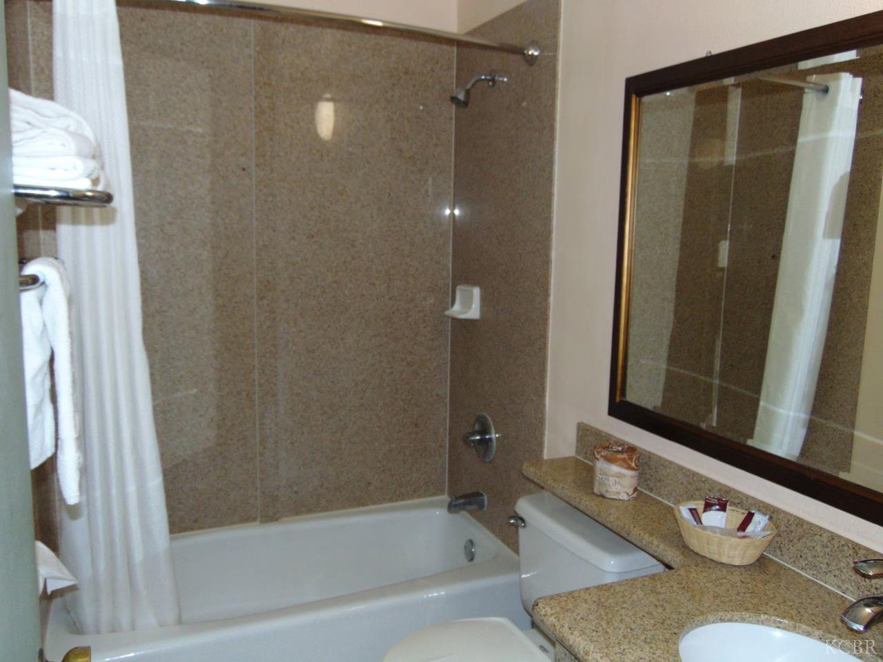 2111 Whitley Ave, Corcoran, CA 93212