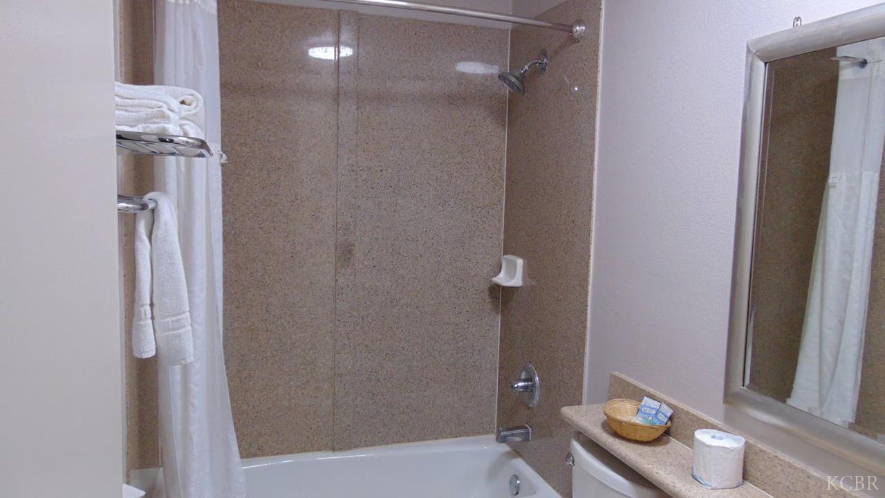 2111 Whitley Ave, Corcoran, CA 93212