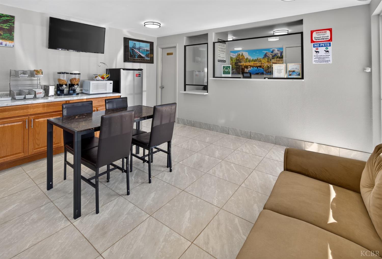 2111 Whitley Ave, Corcoran, CA 93212