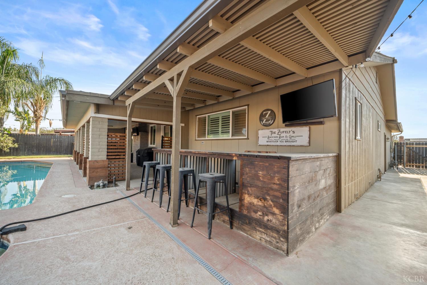 1370 Ashland Dr, Lemoore, CA 93245