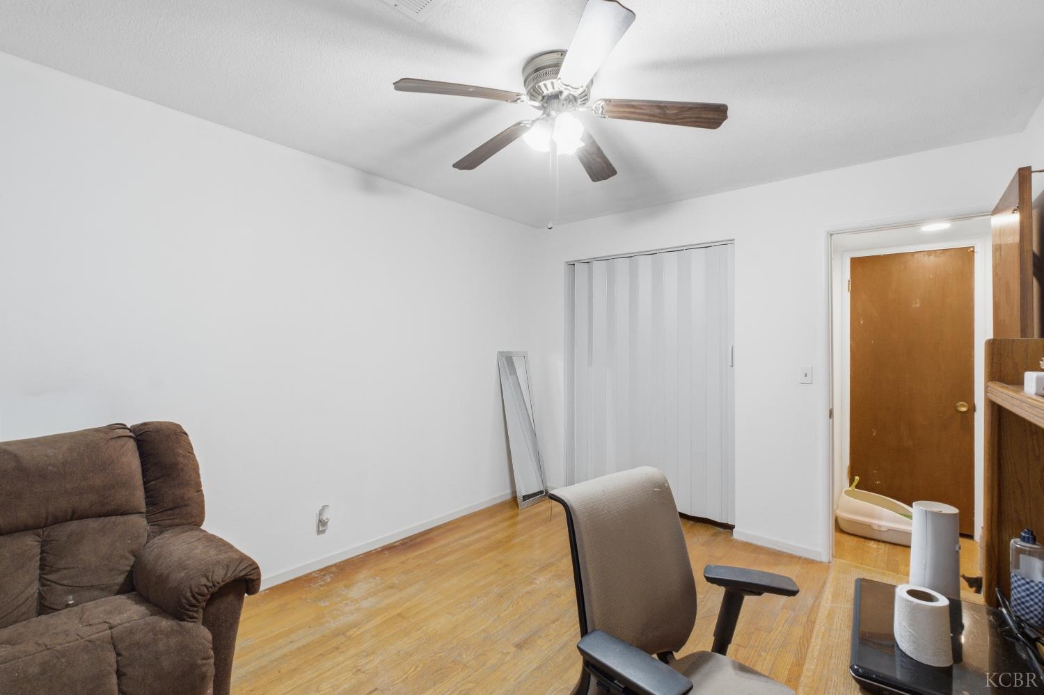 1155 Laurel Ln, Lemoore, CA 93245