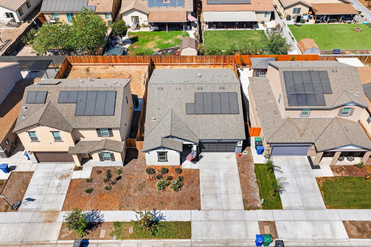1768 W Graham St, Hanford, CA 93230
