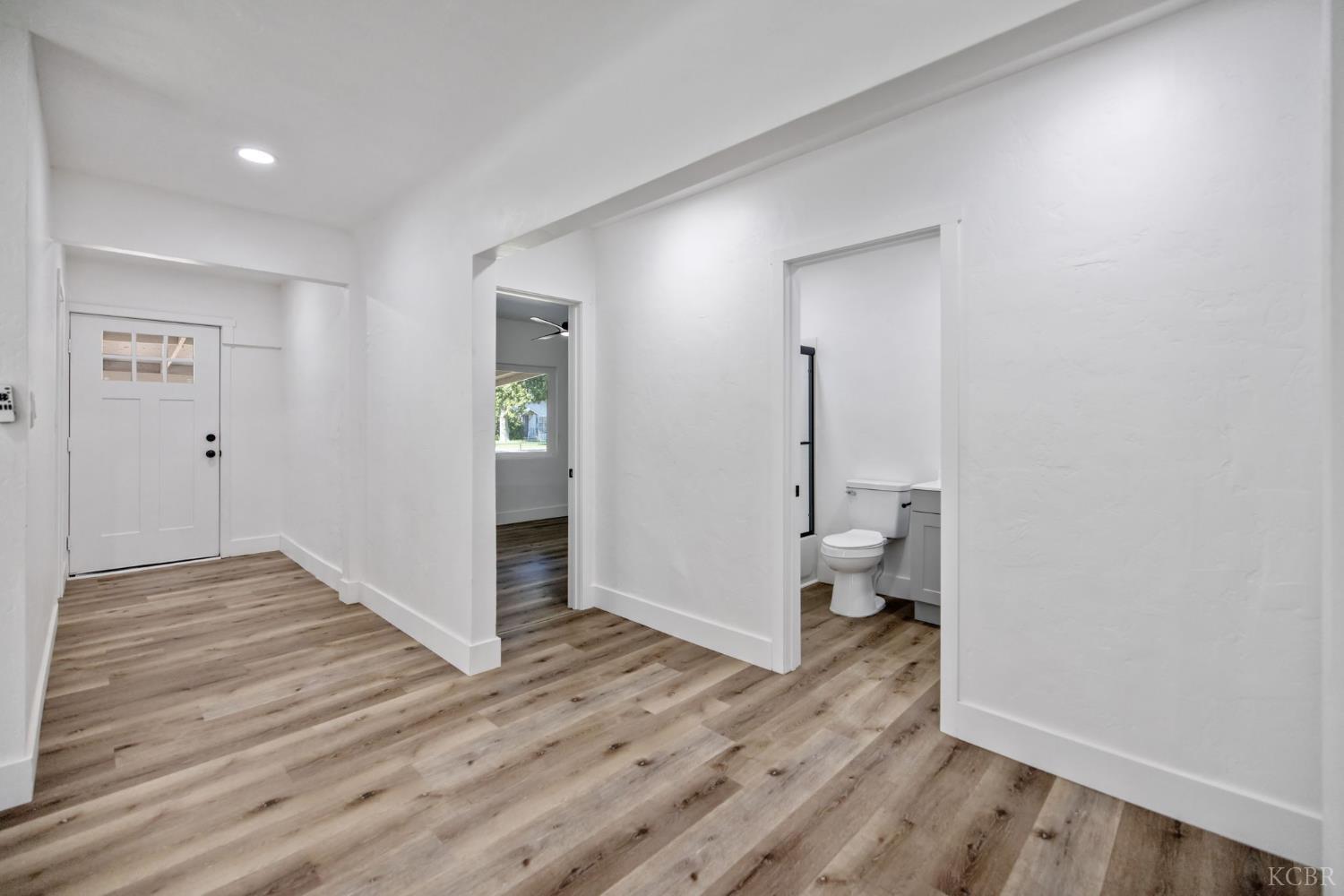 1208 Hall Ave, Corcoran, CA 93212