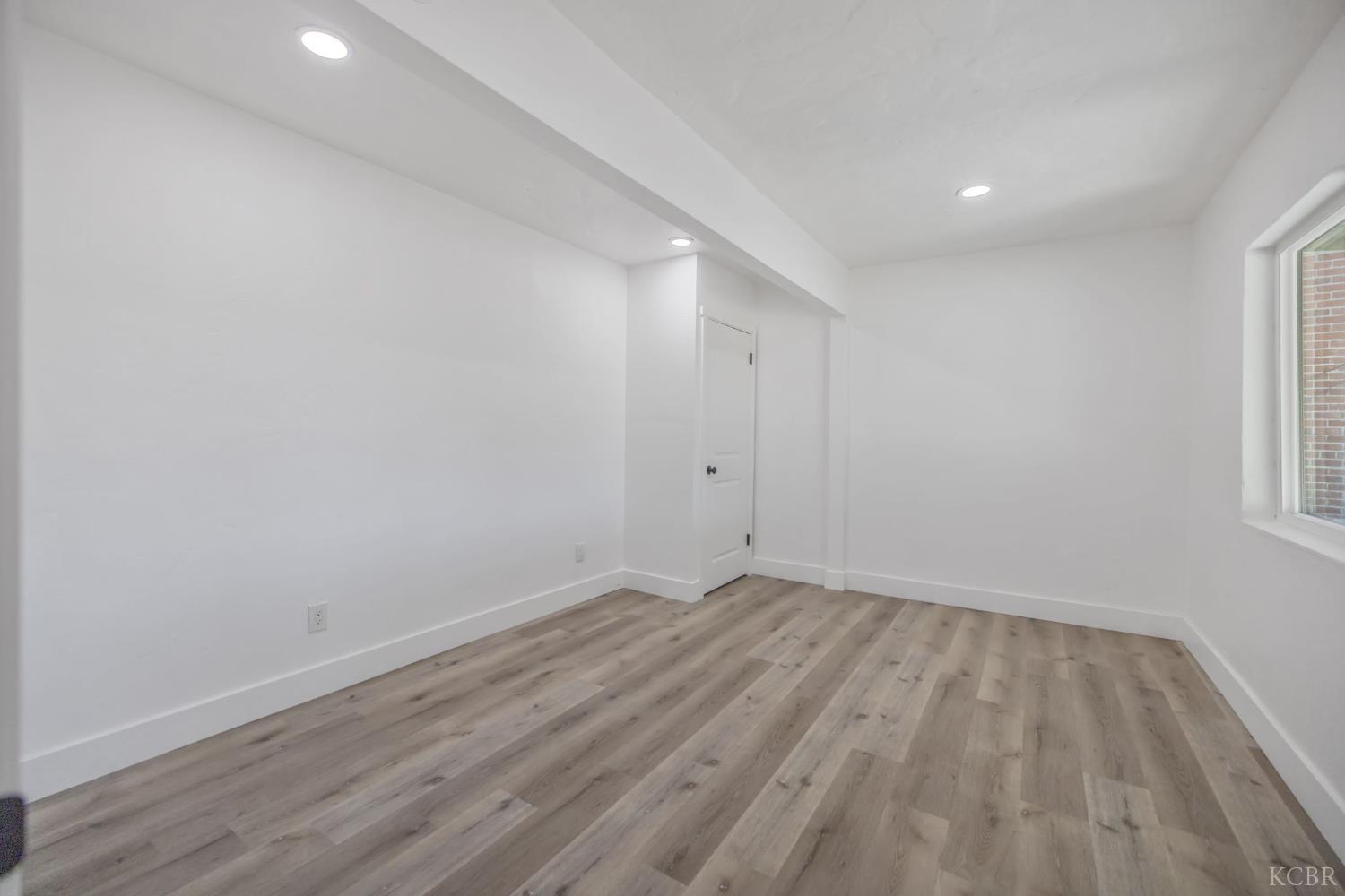 1208 Hall Ave, Corcoran, CA 93212