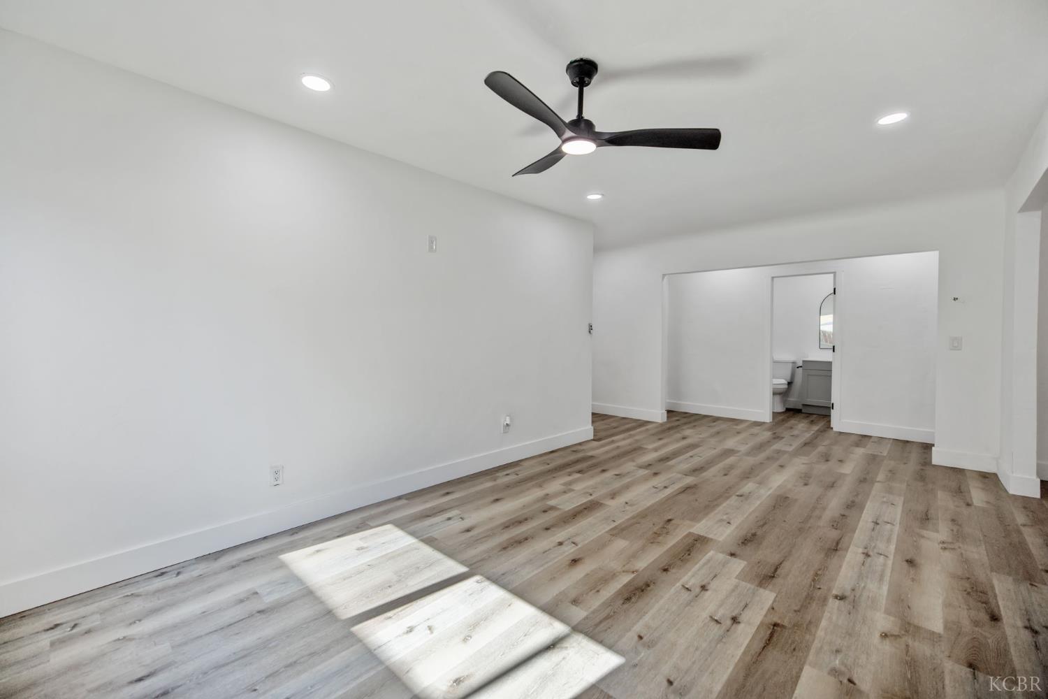 1208 Hall Ave, Corcoran, CA 93212