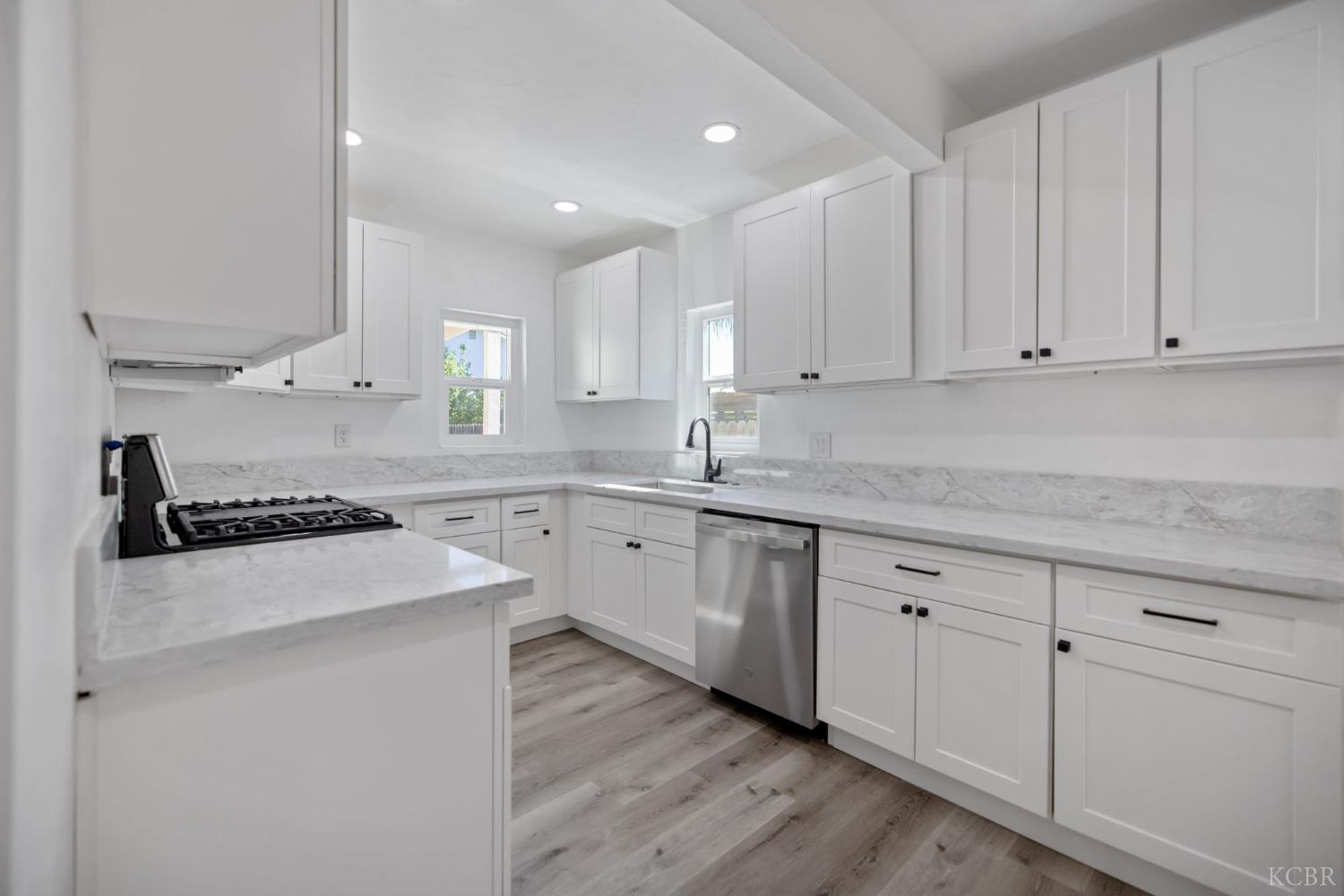 1208 Hall Ave, Corcoran, CA 93212
