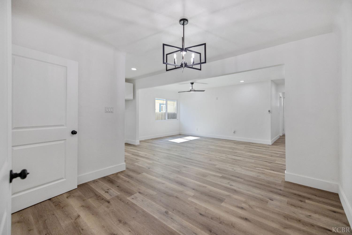 1208 Hall Ave, Corcoran, CA 93212