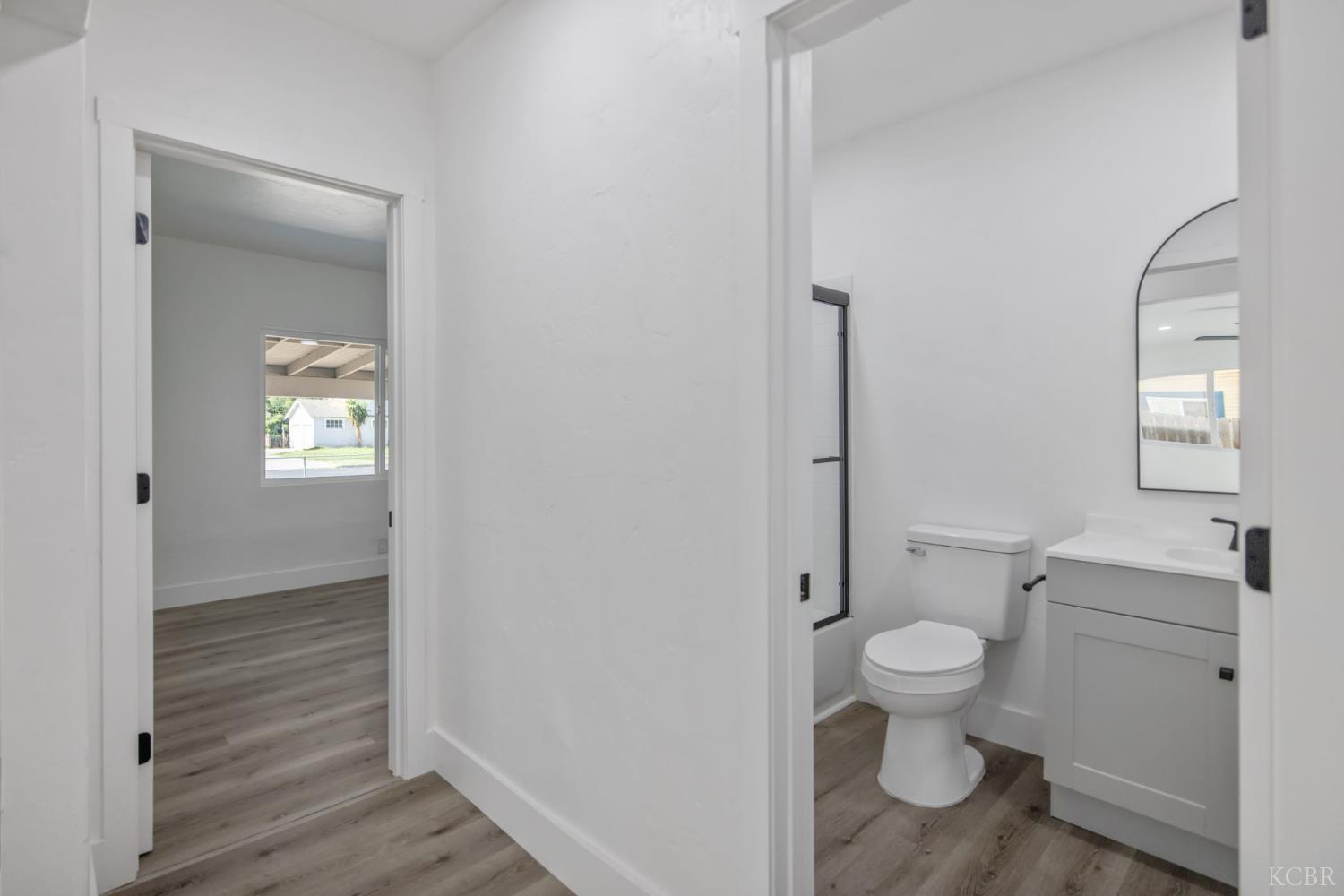 1208 Hall Ave, Corcoran, CA 93212
