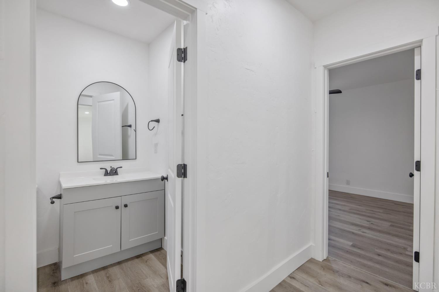 1208 Hall Ave, Corcoran, CA 93212