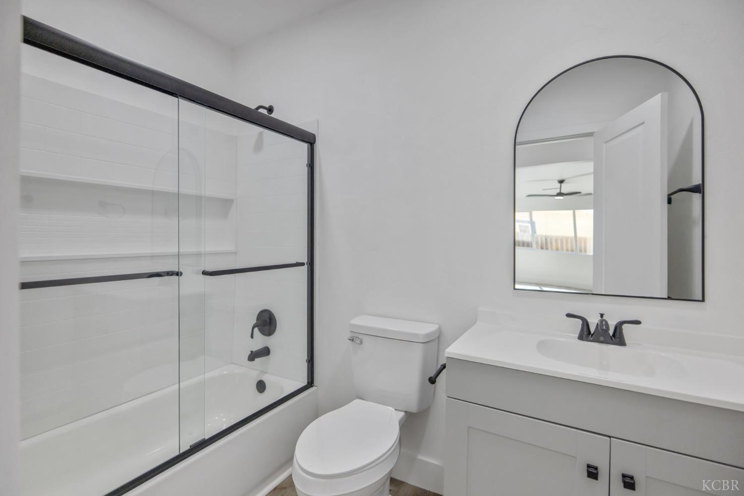 1208 Hall Ave, Corcoran, CA 93212