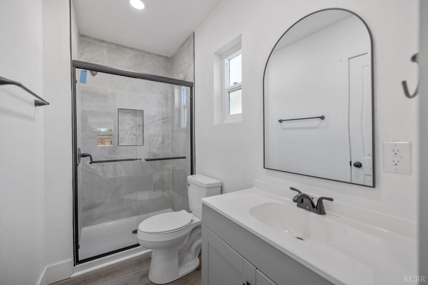 1208 Hall Ave, Corcoran, CA 93212