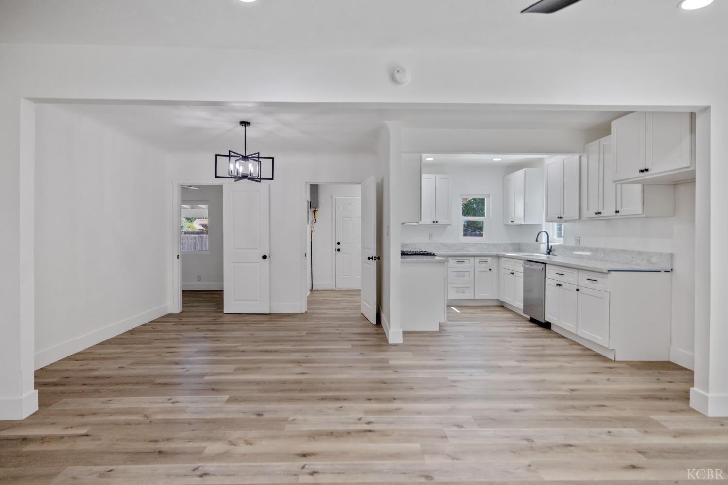 1208 Hall Ave, Corcoran, CA 93212