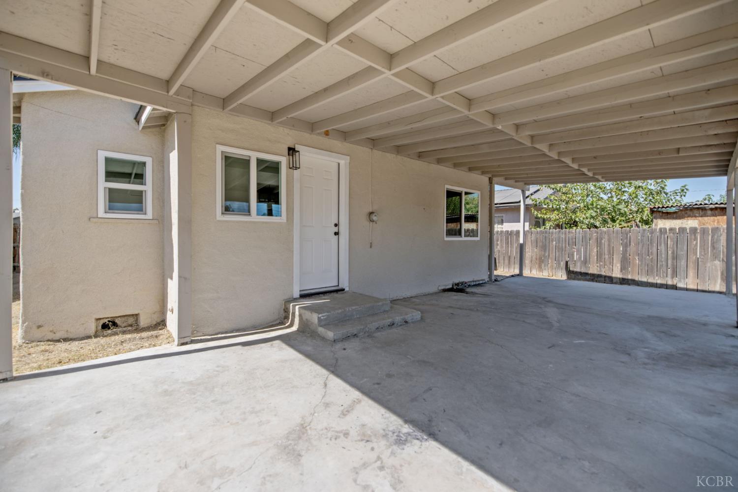 1208 Hall Ave, Corcoran, CA 93212