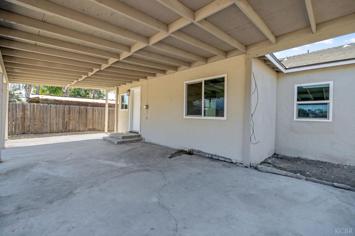 1208 Hall Ave, Corcoran, CA 93212