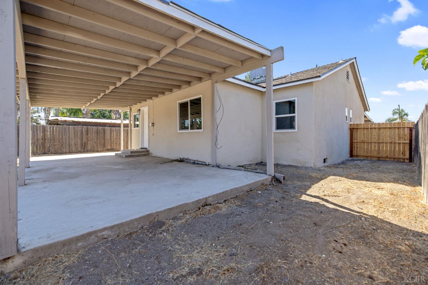 1208 Hall Ave, Corcoran, CA 93212