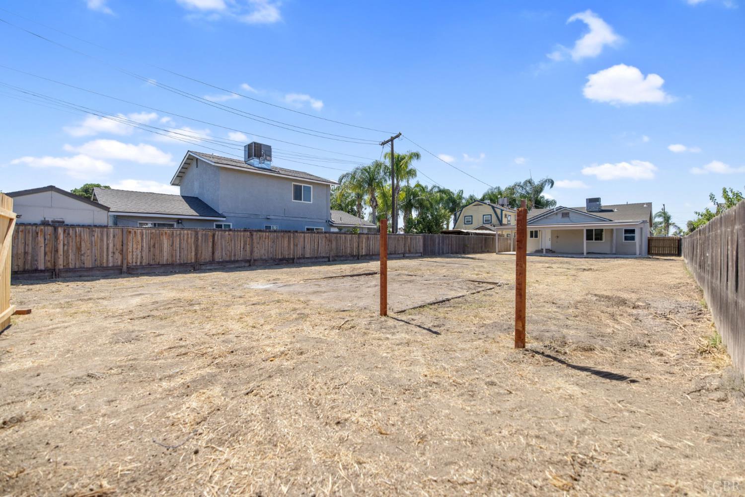 1208 Hall Ave, Corcoran, CA 93212