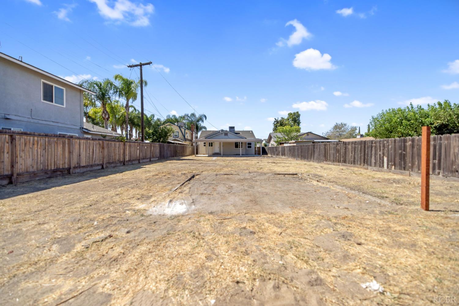 1208 Hall Ave, Corcoran, CA 93212