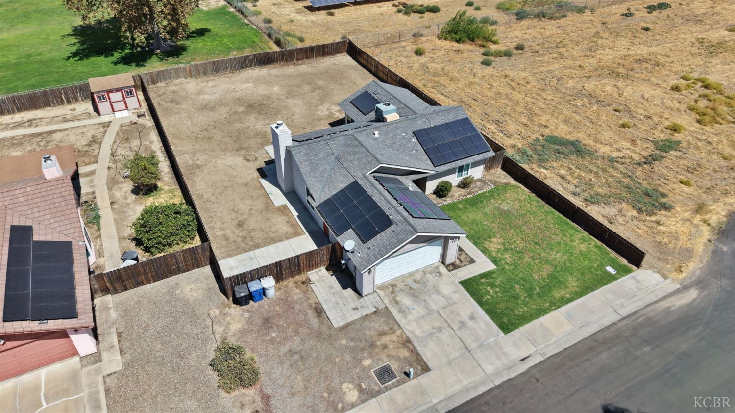 1050 Cherry Ln, Lemoore, CA 93245