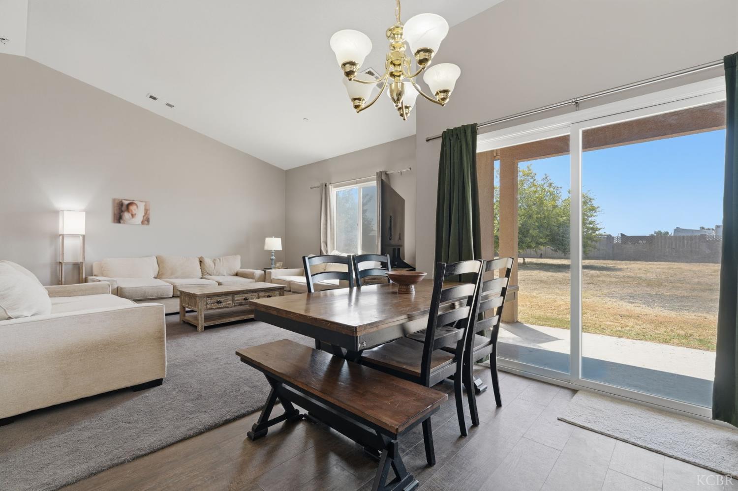 7373 Avenue 306, Goshen, CA 93291