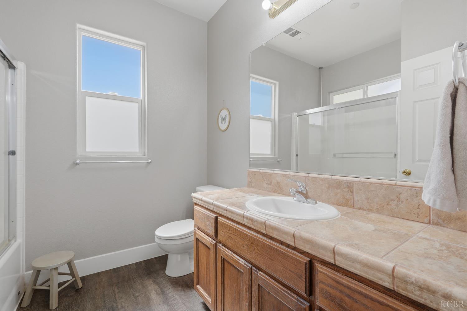 7373 Avenue 306, Goshen, CA 93291