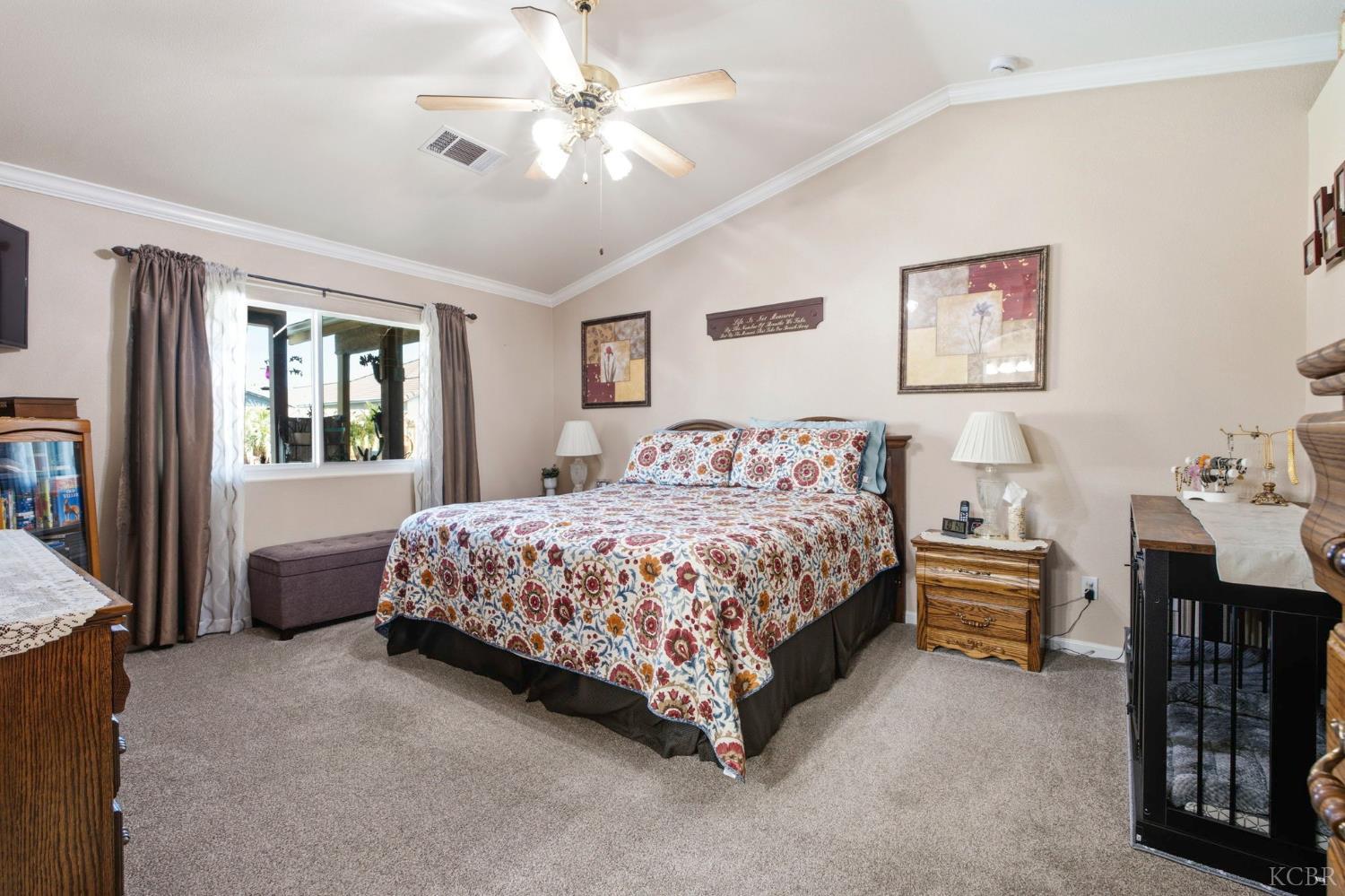 2108 Franklin Way, Hanford, CA 93230