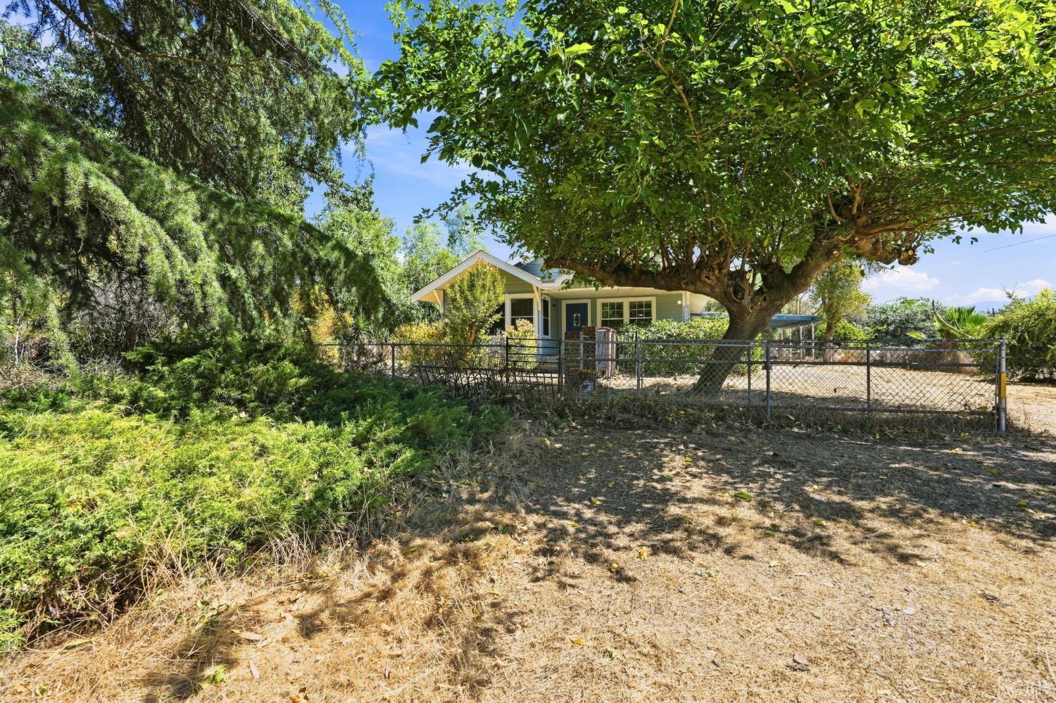 30764 Ave 176, Springville, CA 93265
