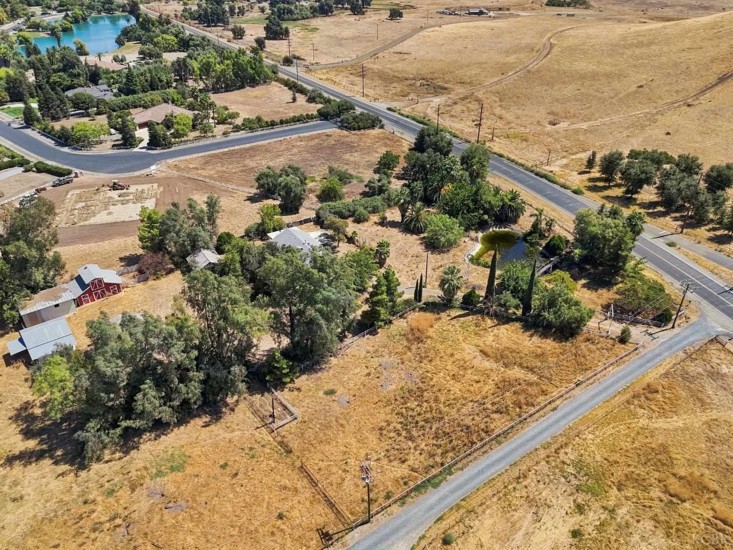 30764 Ave 176, Springville, CA 93265