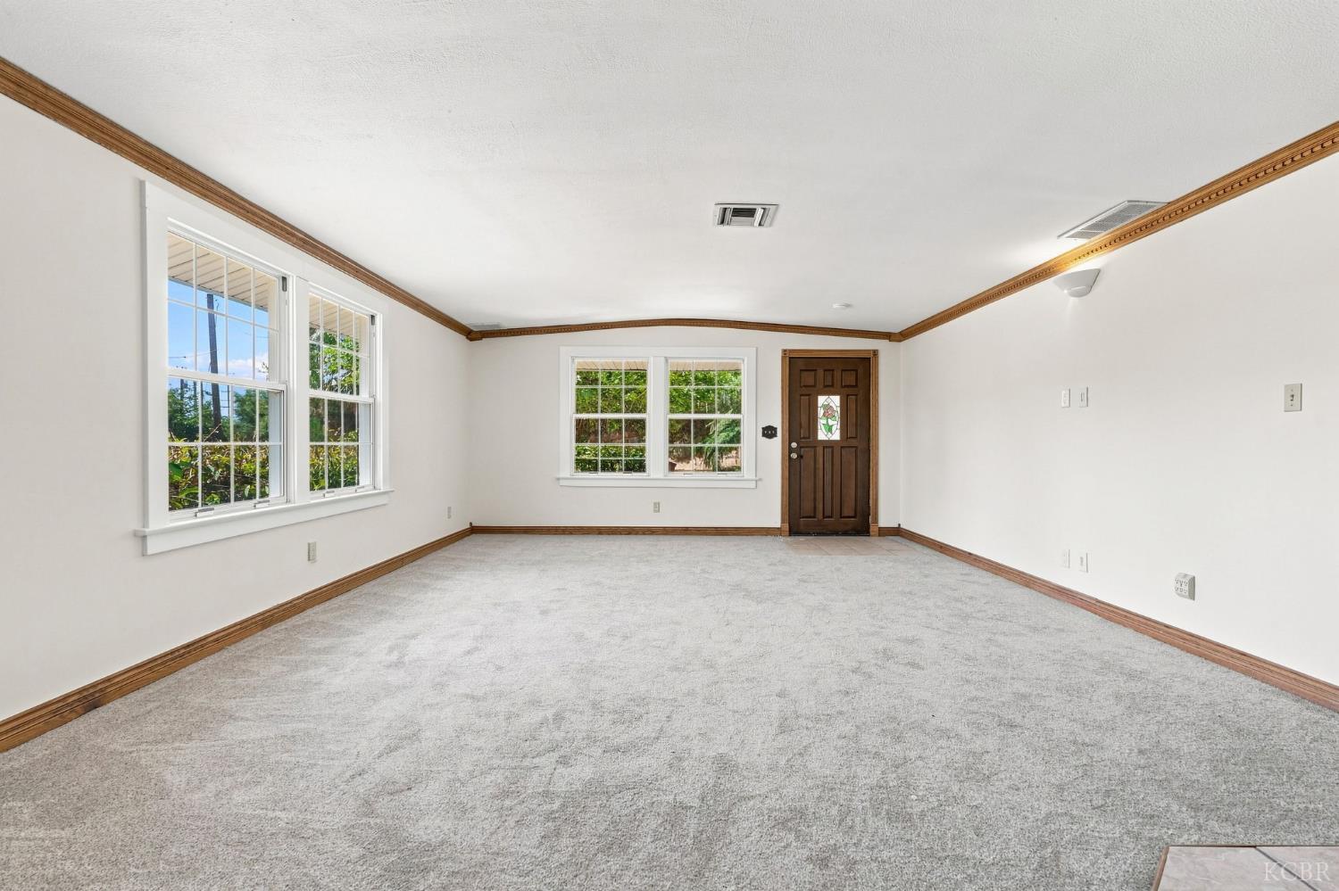 30764 Ave 176, Springville, CA 93265