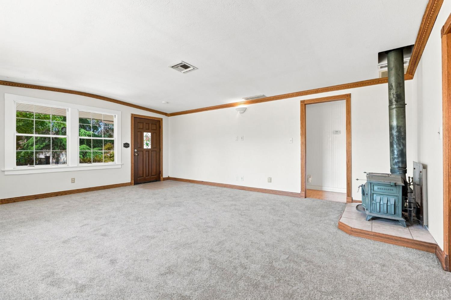 30764 Ave 176, Springville, CA 93265