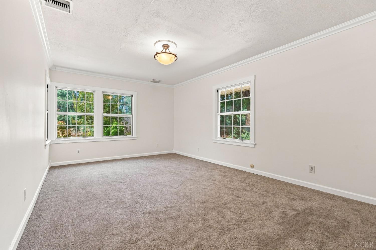 30764 Ave 176, Springville, CA 93265