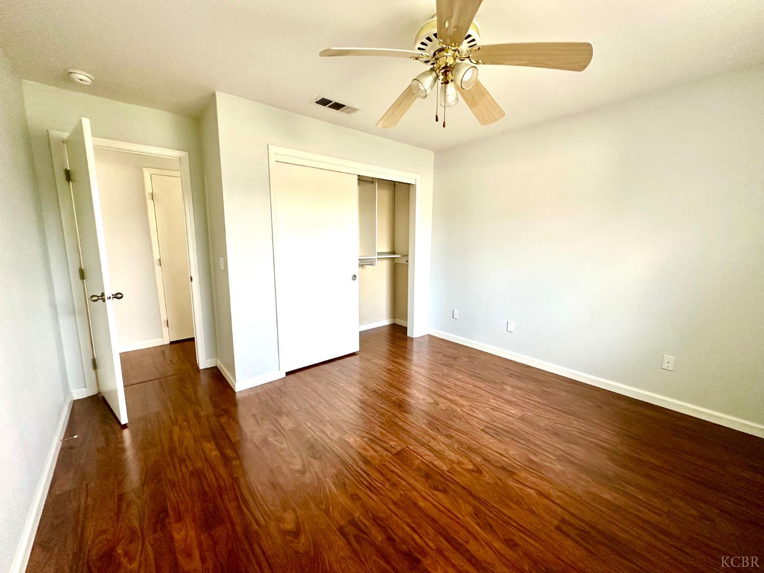 785 Heath Ct, Lemoore, CA 93245