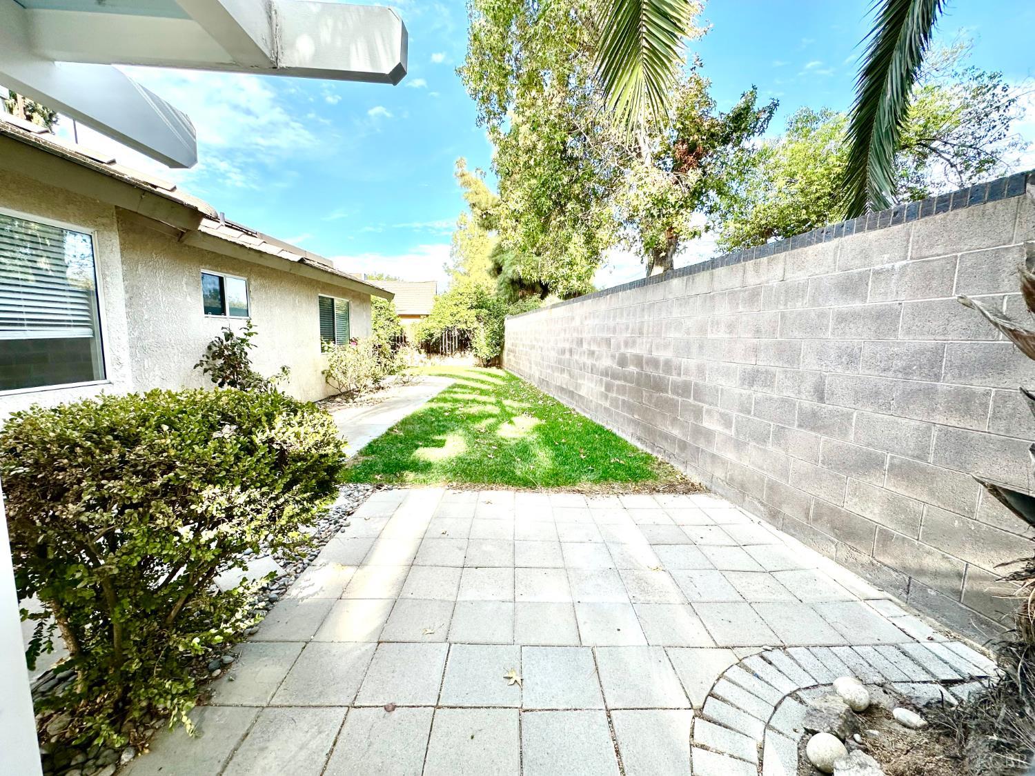 785 Heath Ct, Lemoore, CA 93245