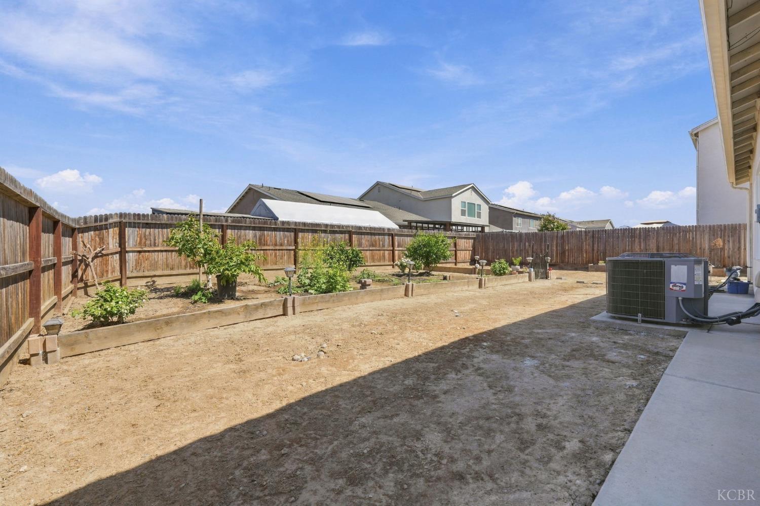 Open Photo