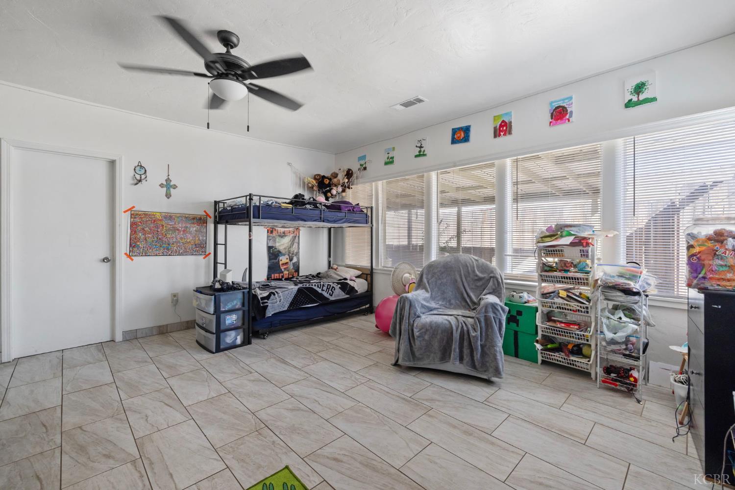 329 E Fedora Ave, Fresno, CA 93704