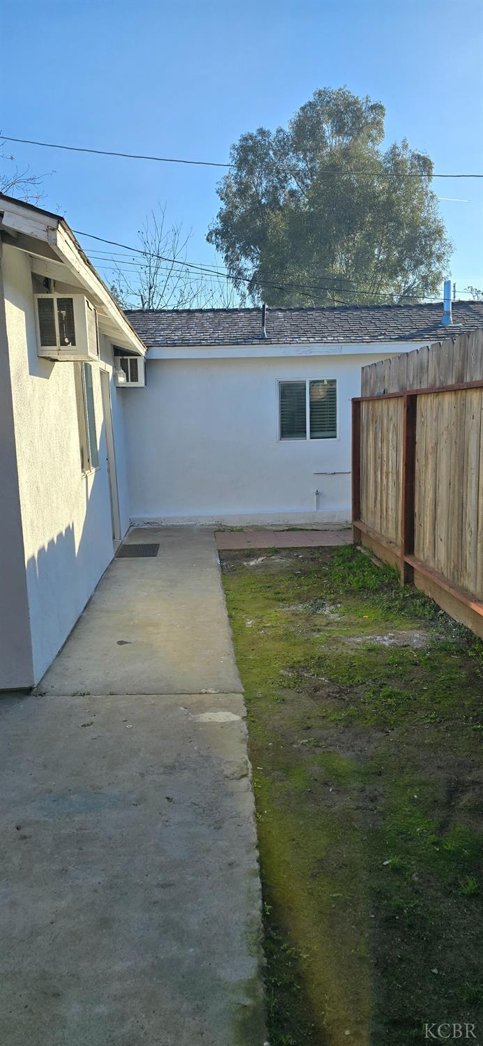 329 E Fedora Ave, Fresno, CA 93704