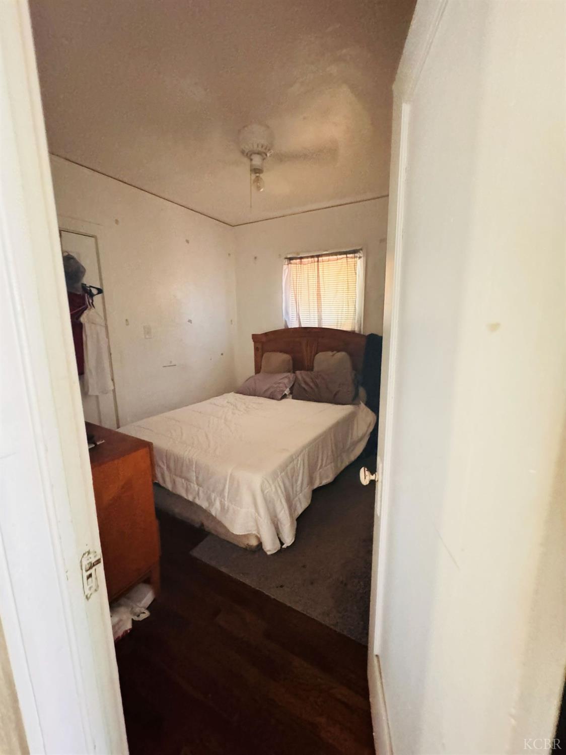 232 E Sweet Ave, Visalia, CA 93291