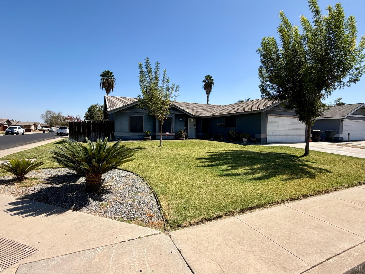 2265 Knowlwood Ct, Hanford, CA 93230