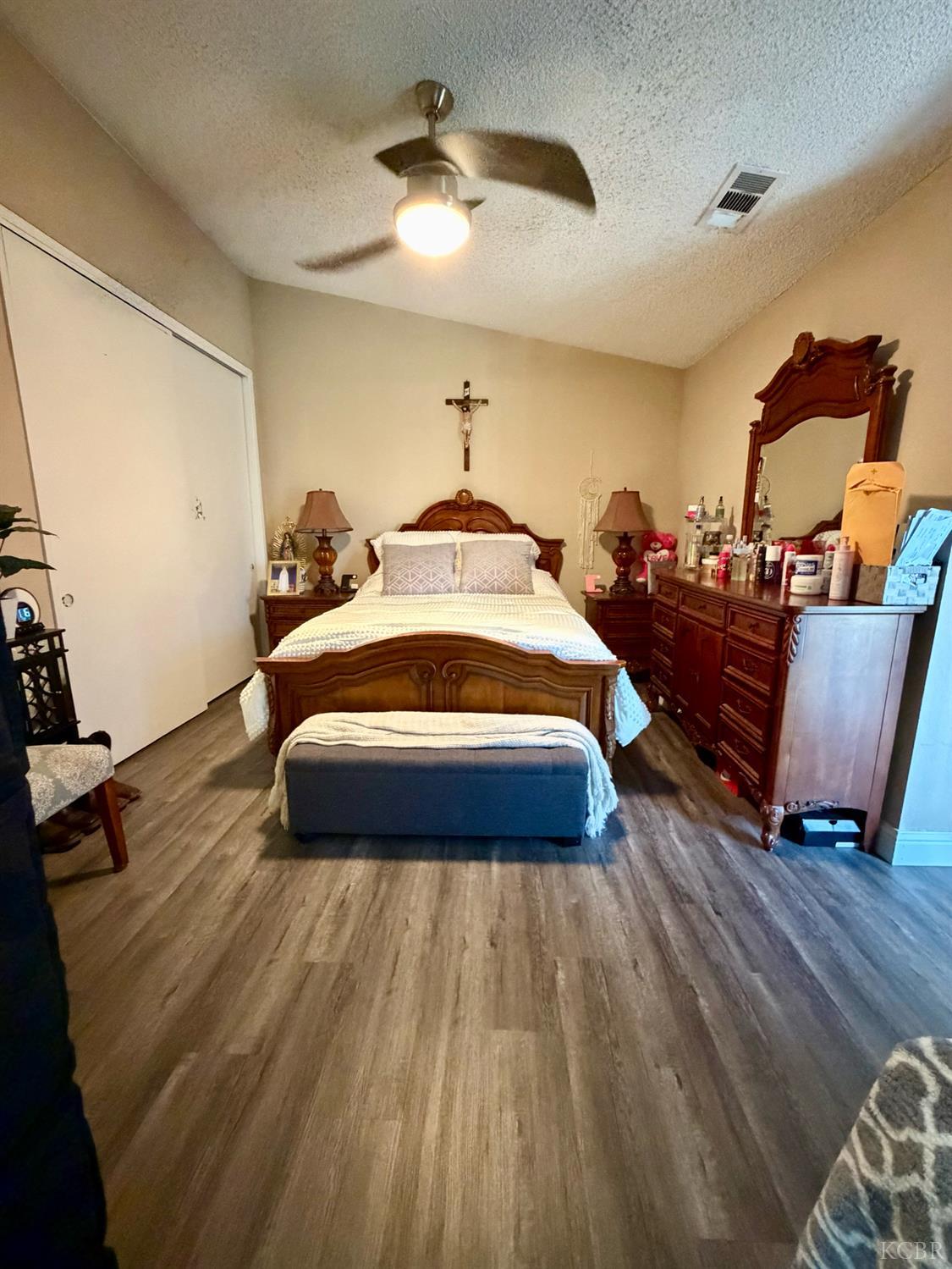 2265 Knowlwood Ct, Hanford, CA 93230