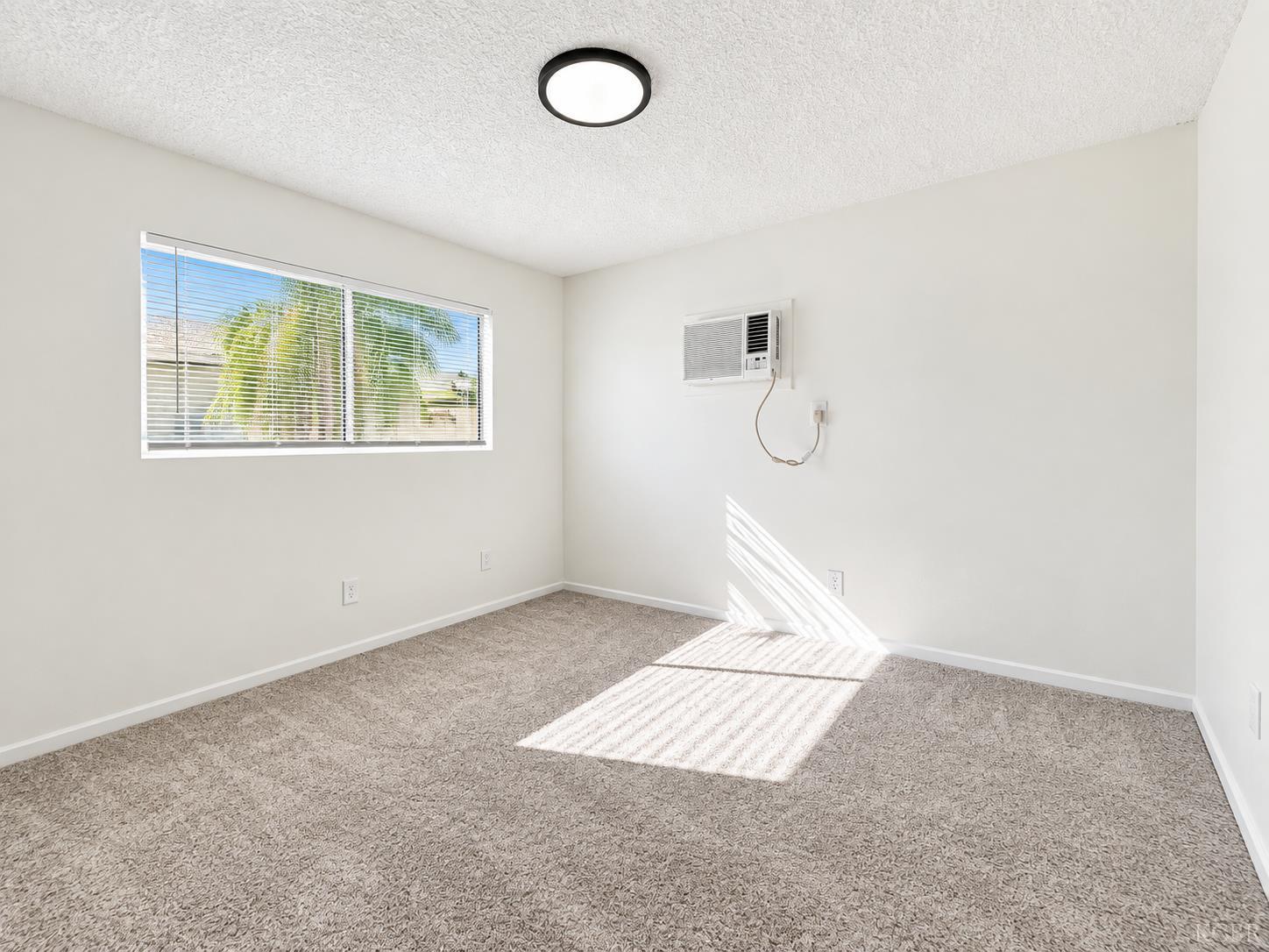 522 Garfield Ave, Taft, CA 93268