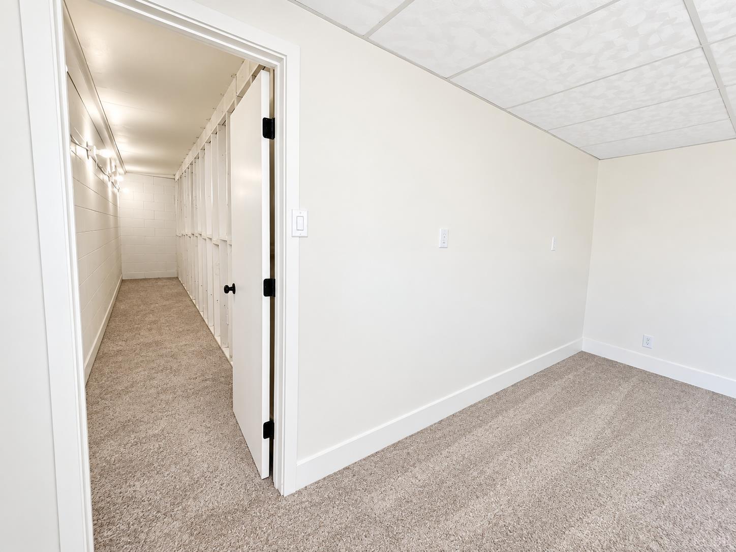 522 Garfield Ave, Taft, CA 93268
