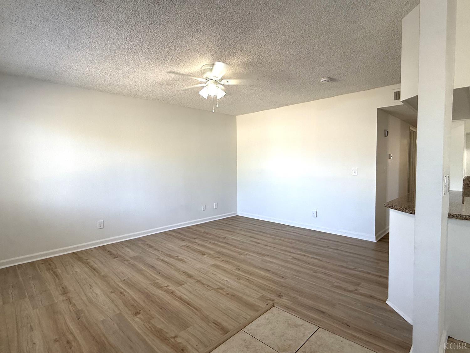 1105 N Thorne Ave, Fresno, CA 93728