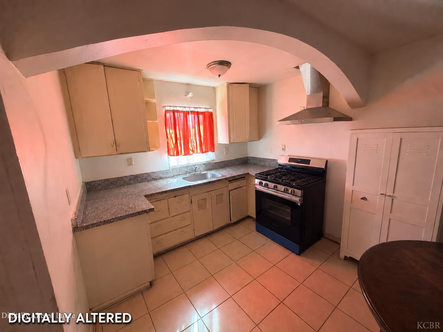 605 E Stanislaus St, Avenal, CA 93204